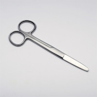 Forbice anatomica con punte alterne